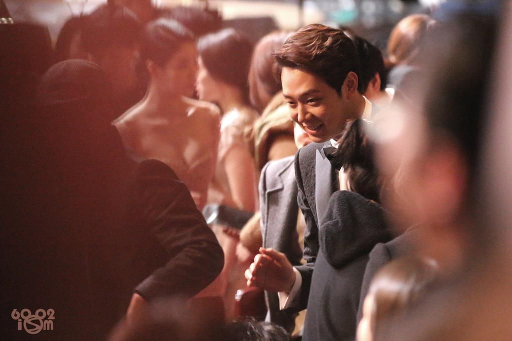 HQ PICS + GIFS] 141217 Park Yoo...